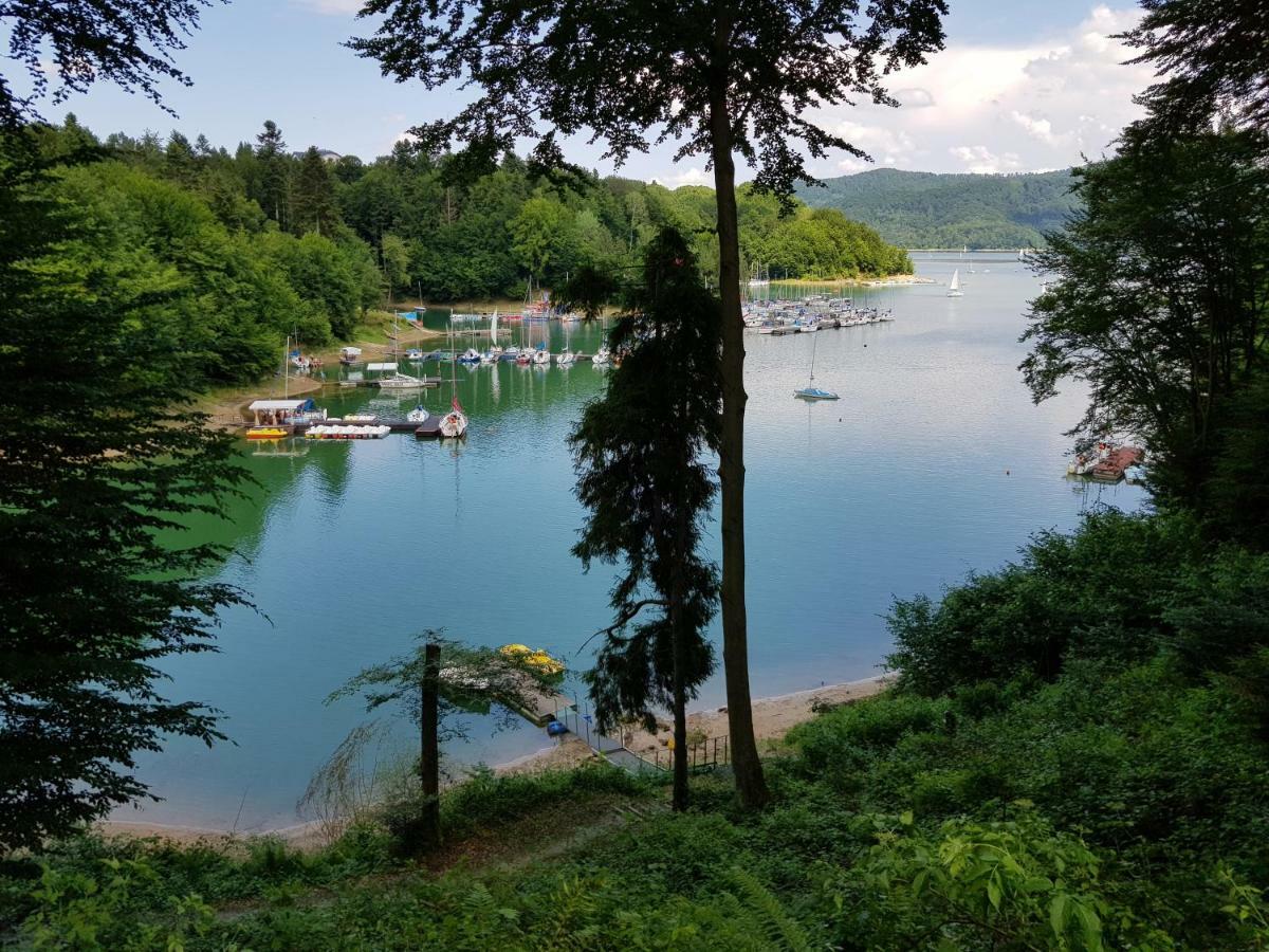 Caloroczne Domki Nad Zatoka Polańczyk Exteriér fotografie