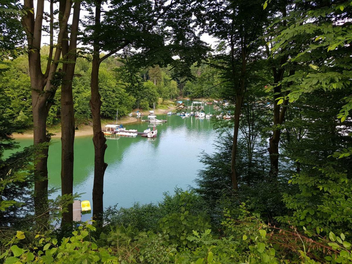 Caloroczne Domki Nad Zatoka Polańczyk Exteriér fotografie